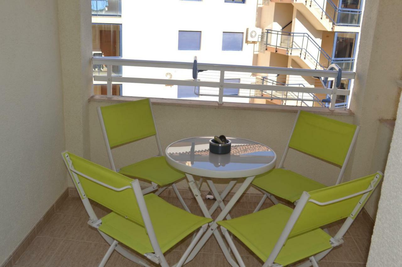 Estrella Daly Apartment Дения Екстериор снимка